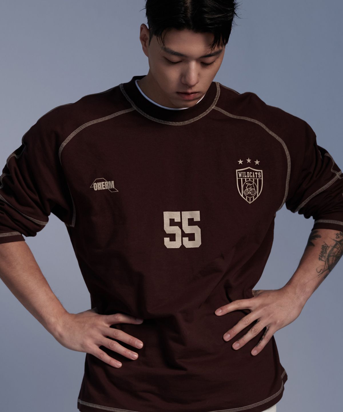 원알엠(ONERM) 스티치라인 롱 슬리브 Brown