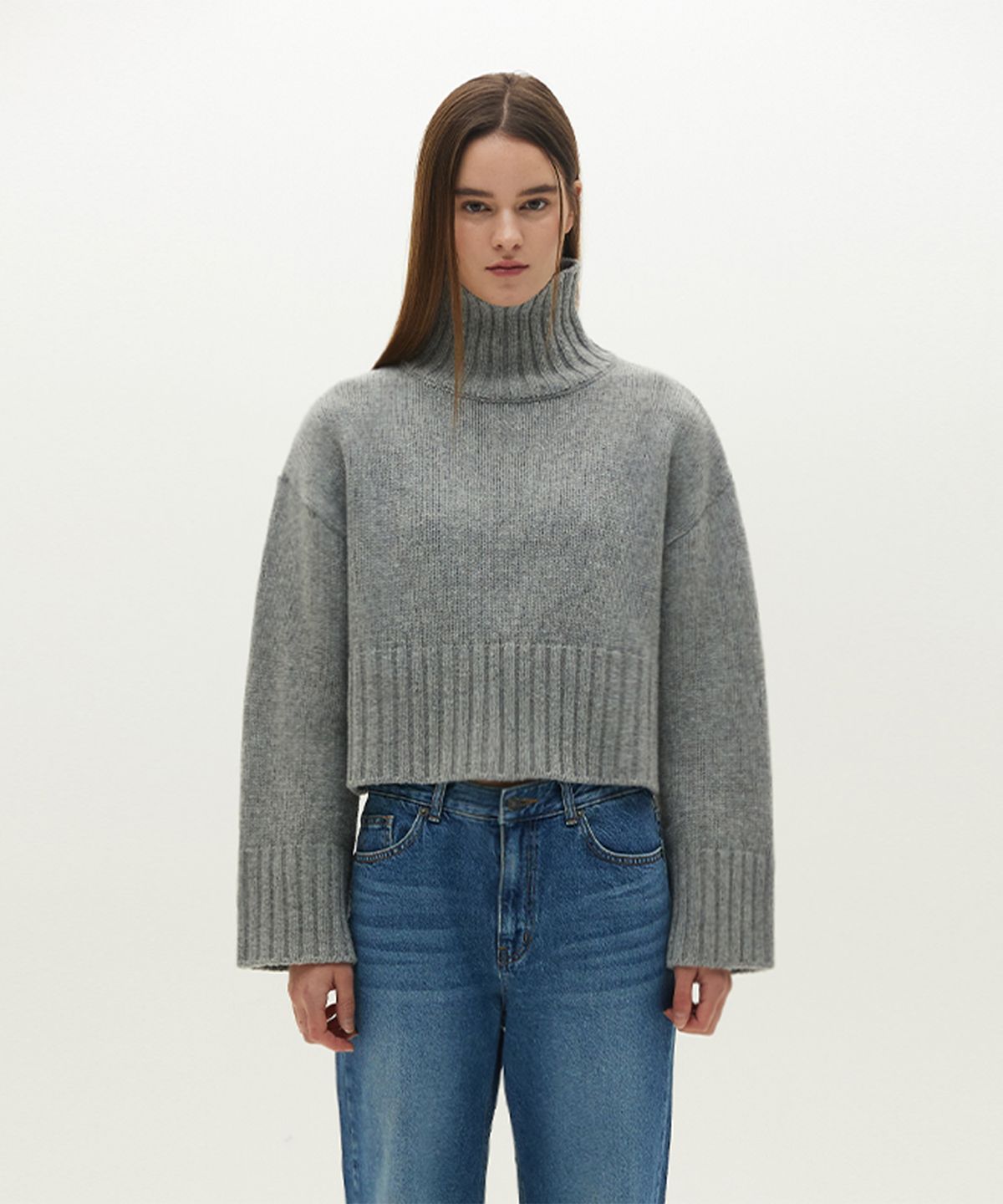 므아므(MMAM) Turtleneck crop knitwear