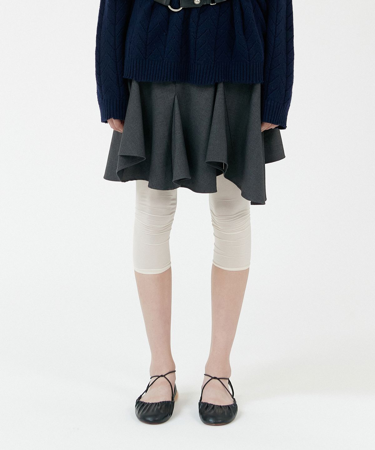 경(GYEONG) Draped Skirt_Charcoal