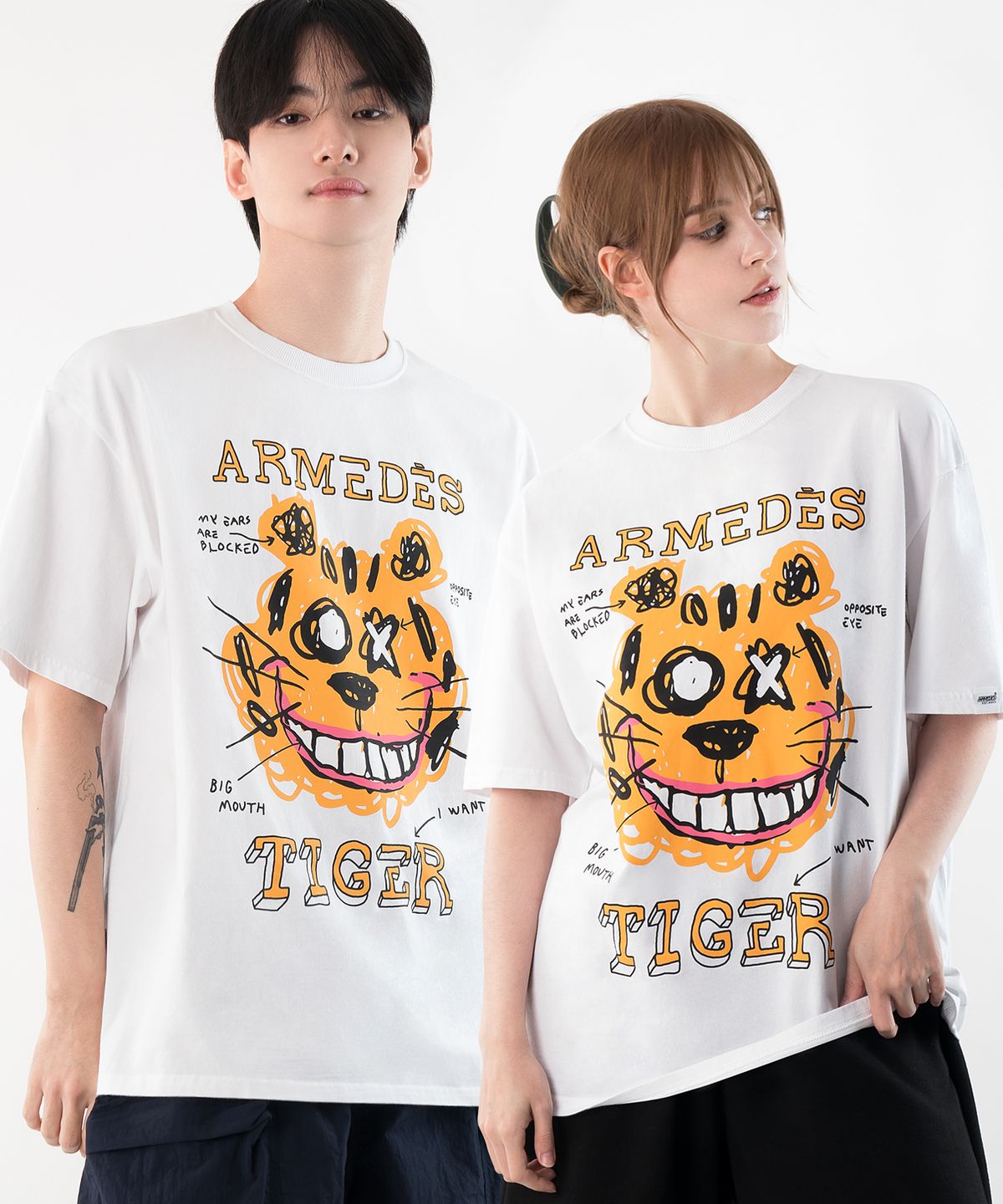 아르메데스(ARMEDES) [2PACK] 면 16수 오버핏 아트그래픽 반팔티셔츠 (1026)