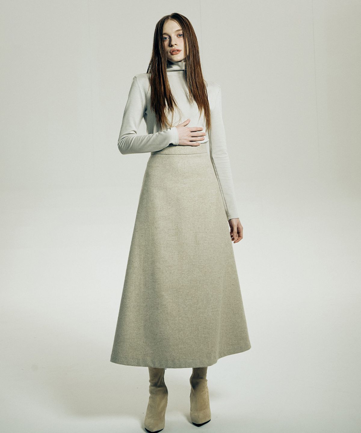 비아락테아(VIA LACTEA) WOOL METAL SKRIT