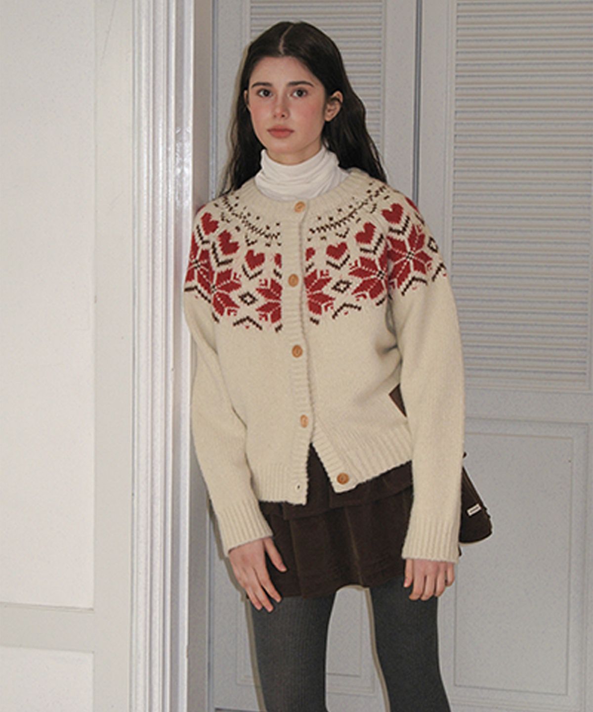 썸웨어버터(SOMEWHEREBUTTER) Heart Alpaca Nordic Cardigan - Ivory