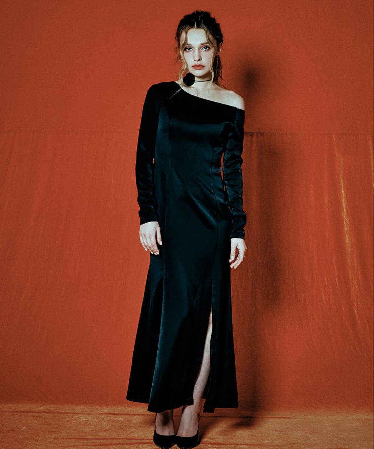 비아락테아(VIA LACTEA) one off shoulder dress