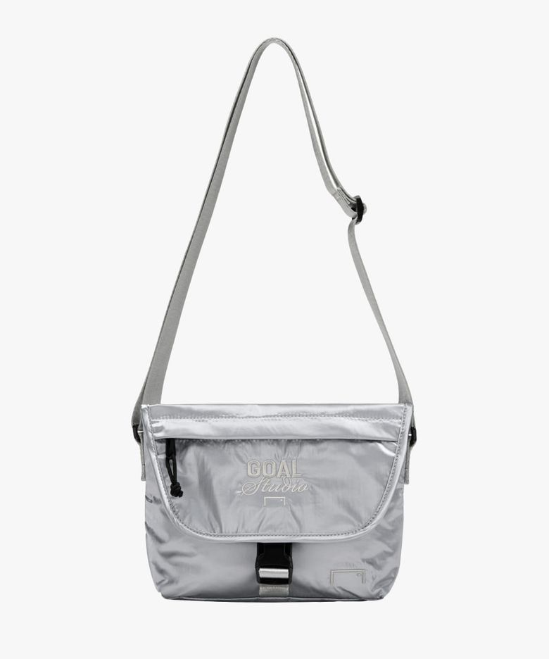 GLOSSY MINI CROSS BAG-SILVER