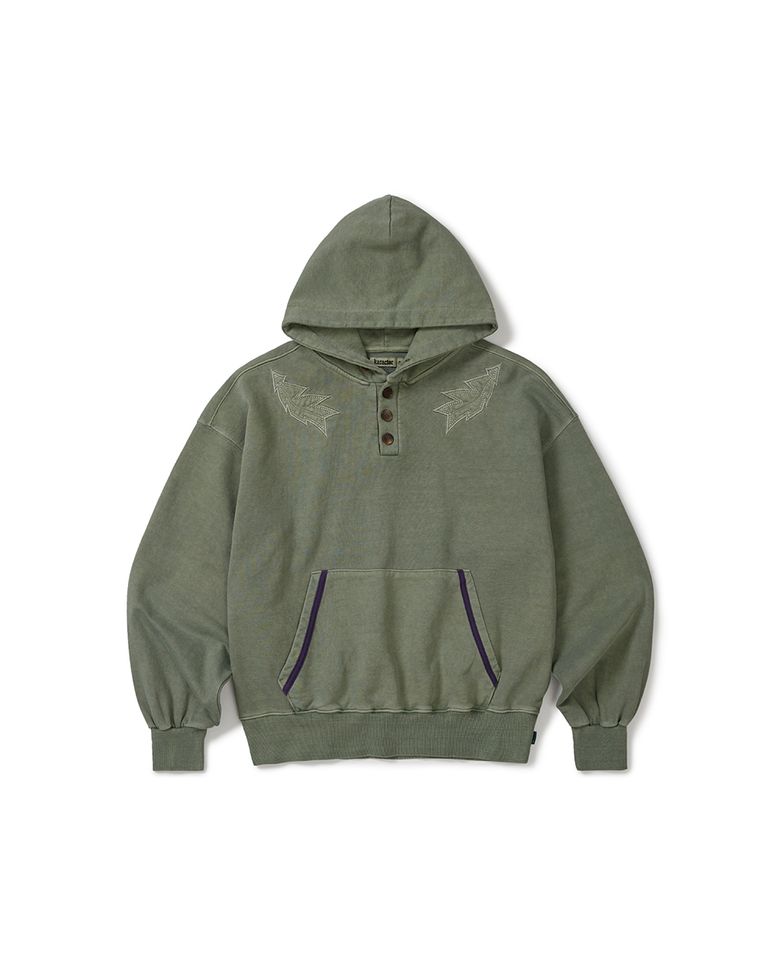 Garment dyed button hoodie / Pigment green