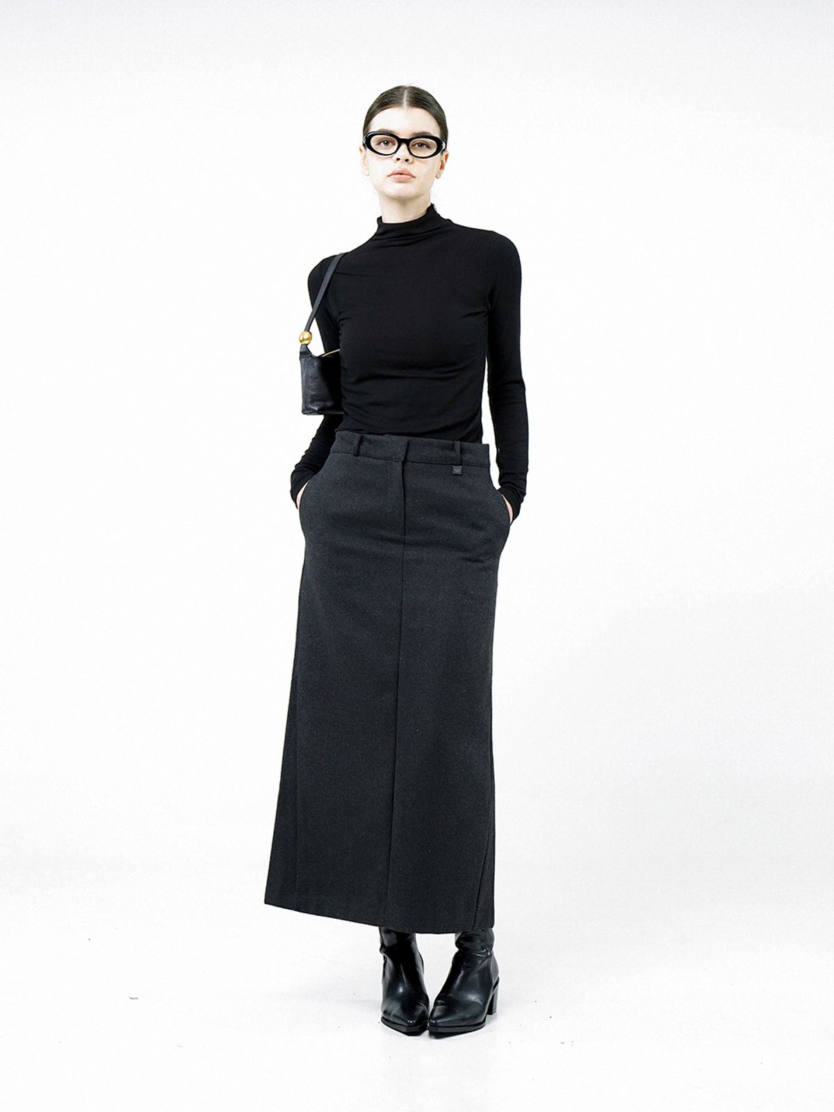 챈세스노이(CHANCE'S NOI) Back-Slit Wool Long Skirt - Charcoal /W244SK01CH