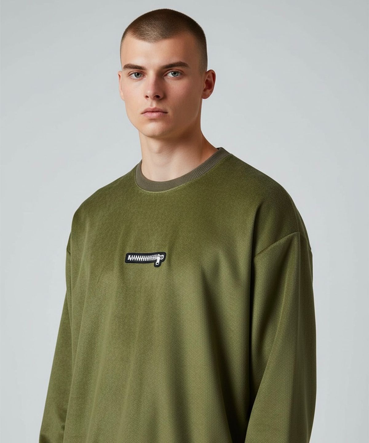 본슬리피(BORN SLIPPY) No Heart Suede Sweatshirts (Khaki)