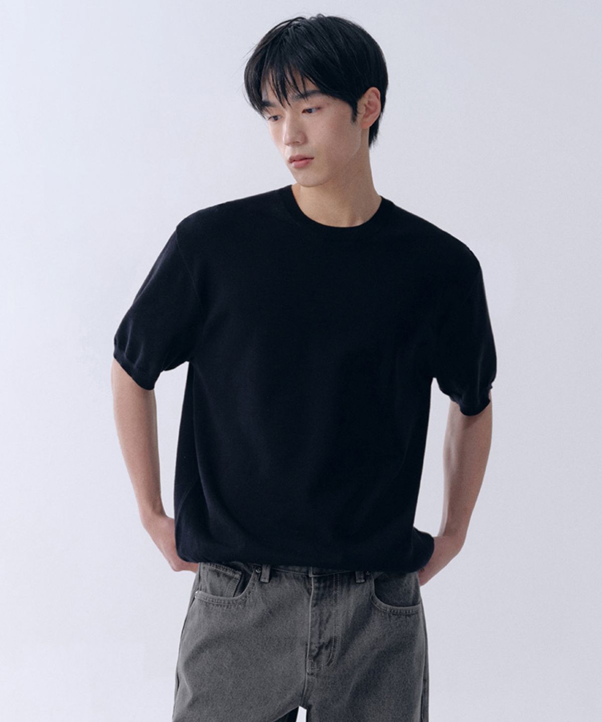 무신사 스탠다드(MUSINSA STANDARD) 워셔블 수피마 코튼 크루 넥 반소매 니트 [블랙]
