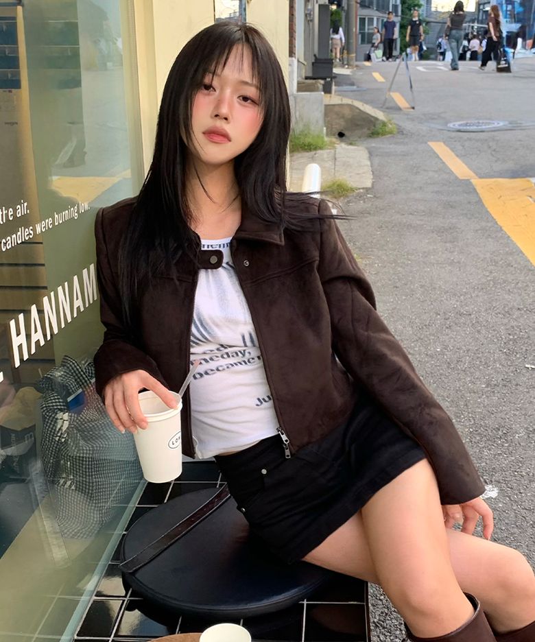 커브드 스웨이드 크롭 집업 자켓 [DARK BROWN]