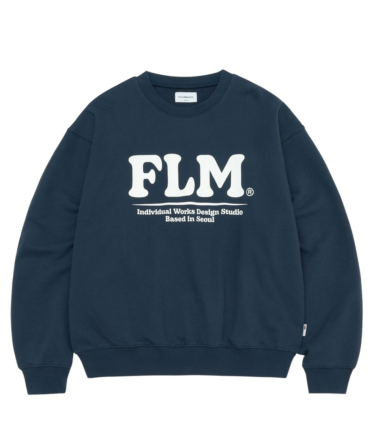 필루미네이트(FILLUMINATE) FLM 볼드 로고 스웨트 셔츠-네이비