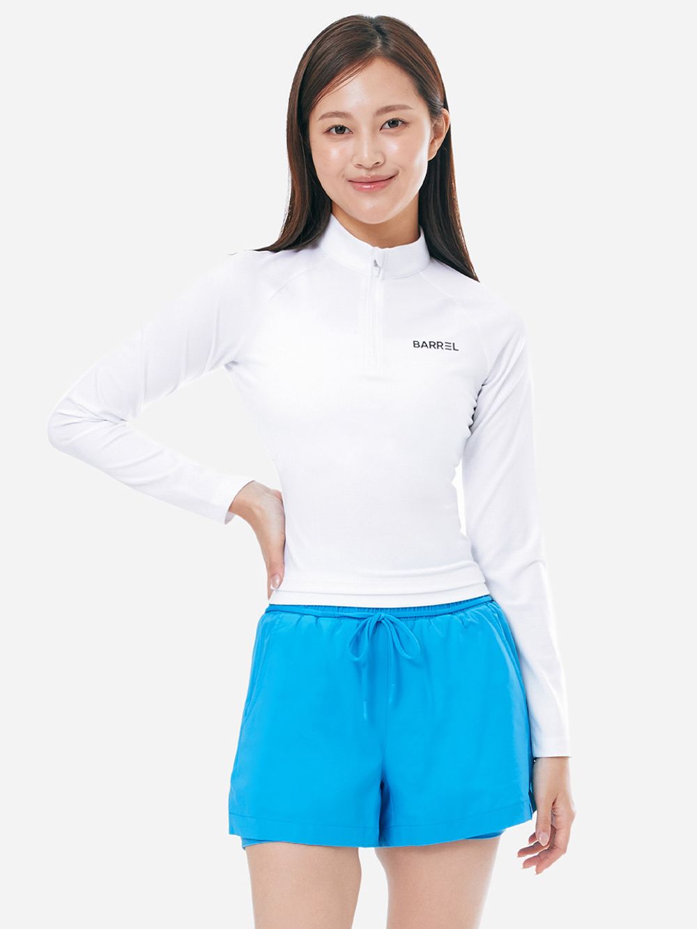 우먼 에센셜 하프 집업 크롭 래쉬가드 화이트 (B5SWWCR001WHT)