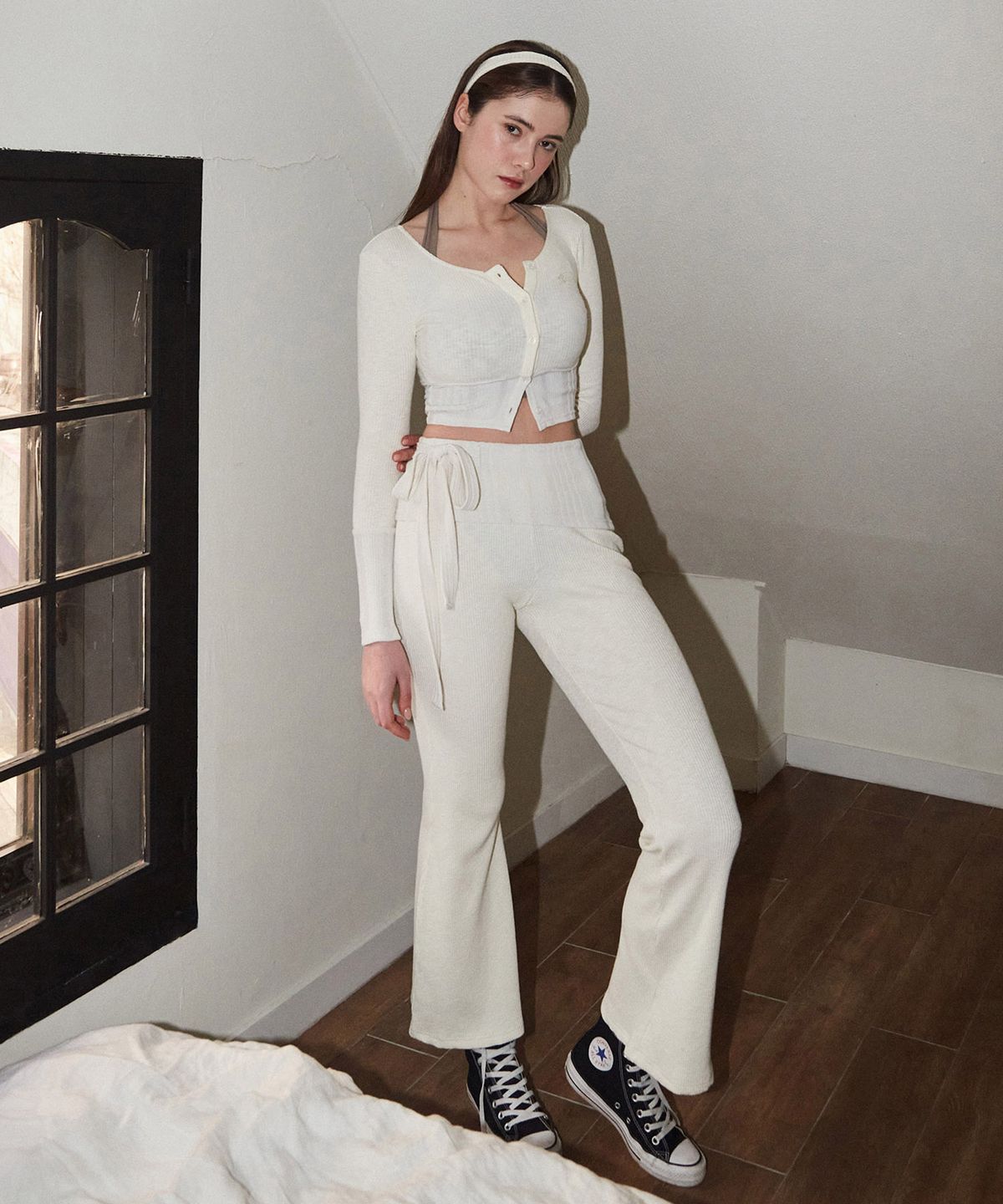유히리(YUHEELEE) Modal knit flare pants / Cream