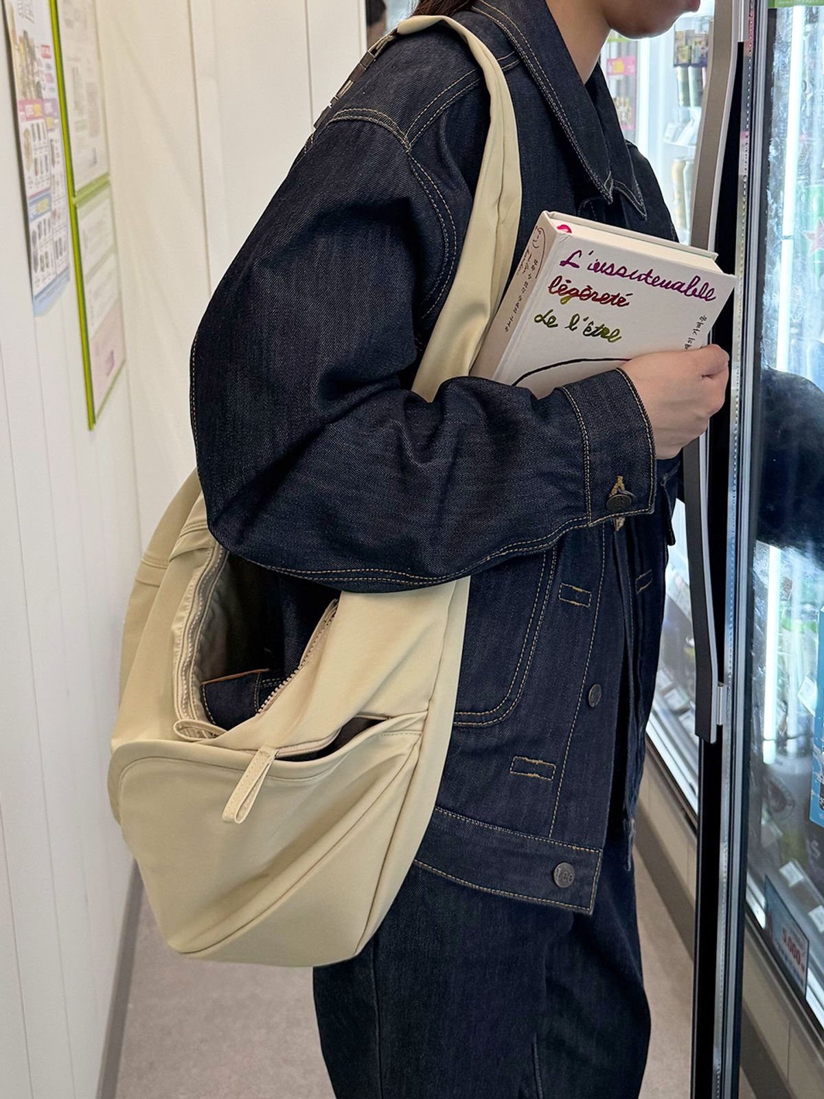 아코크(ACOC) Insight Cross Bag_Butter Beige