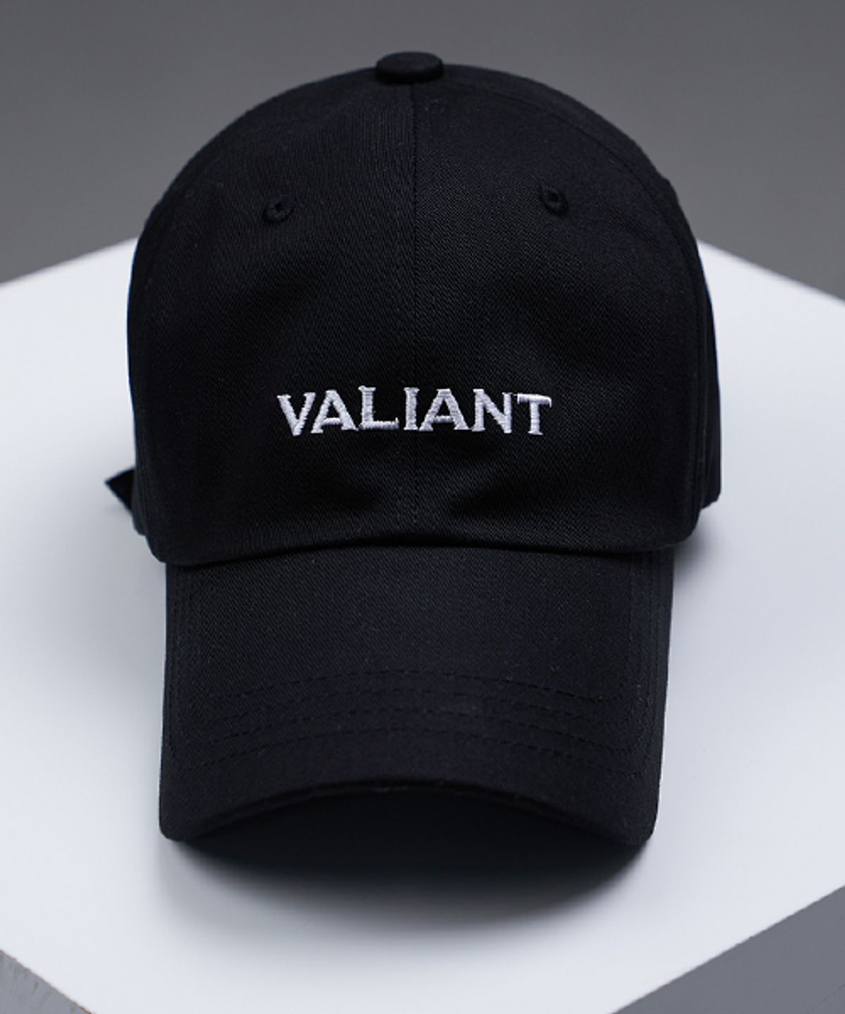 발리안트(VALIANT) 베이직로고 볼캡 [블랙]