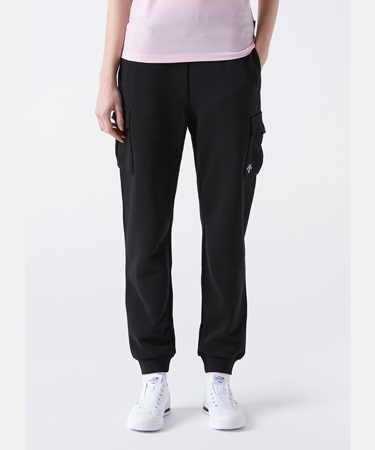 데상트(DESCENTE) 스포츠테리 카고 조거 팬츠 블랙(SQ123UKP12)