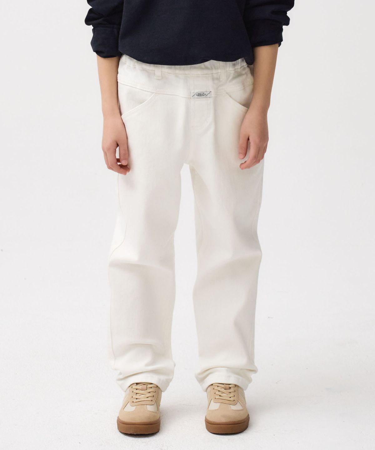 마리떼 키즈(MARITHÉ KIDS) KIDS X-POCKET TAPERED DENIM PANTS white