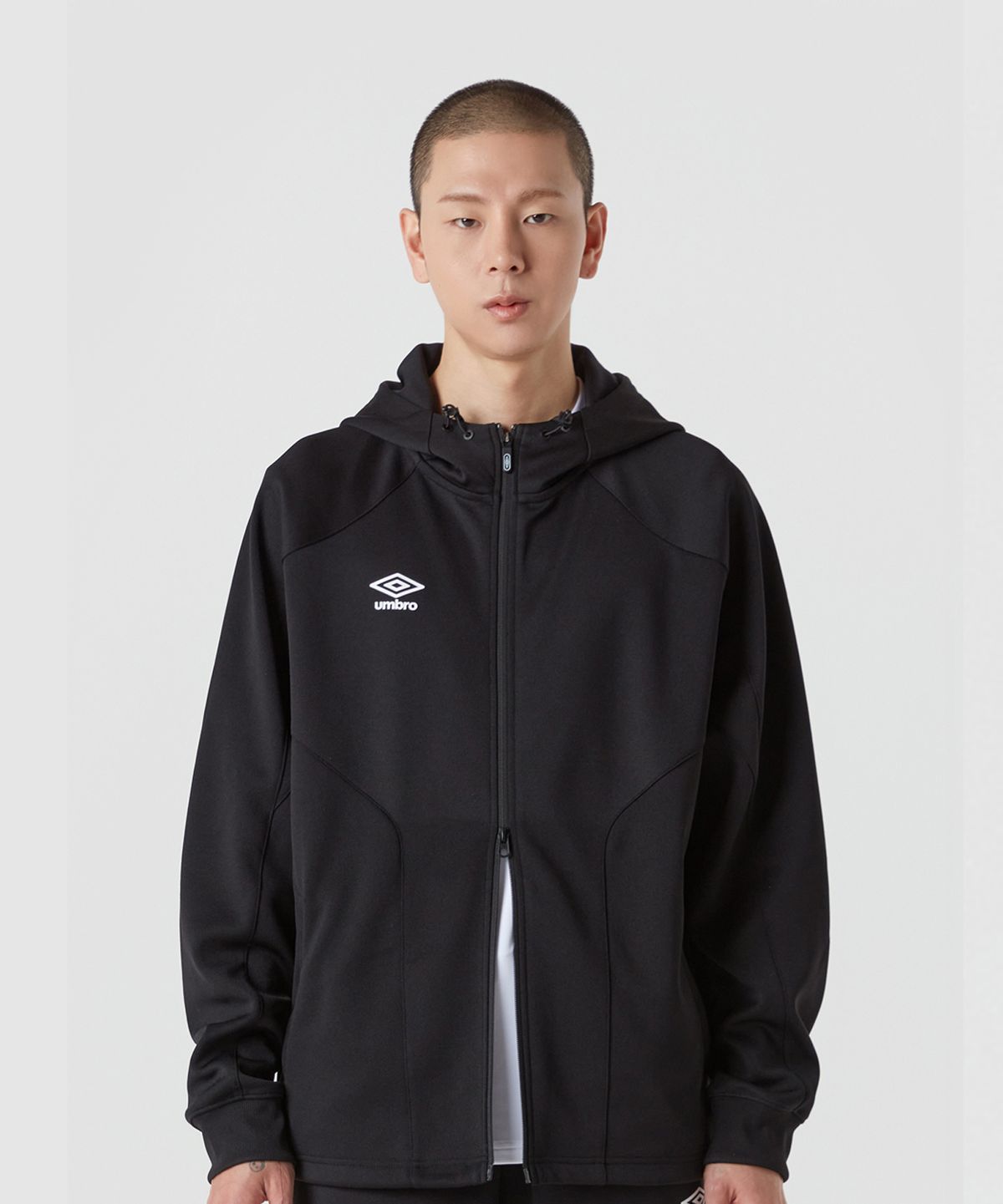 엄브로(UMBRO) PTR 프리 매치 니트 후드 집업 블랙(UQ121SFT11)