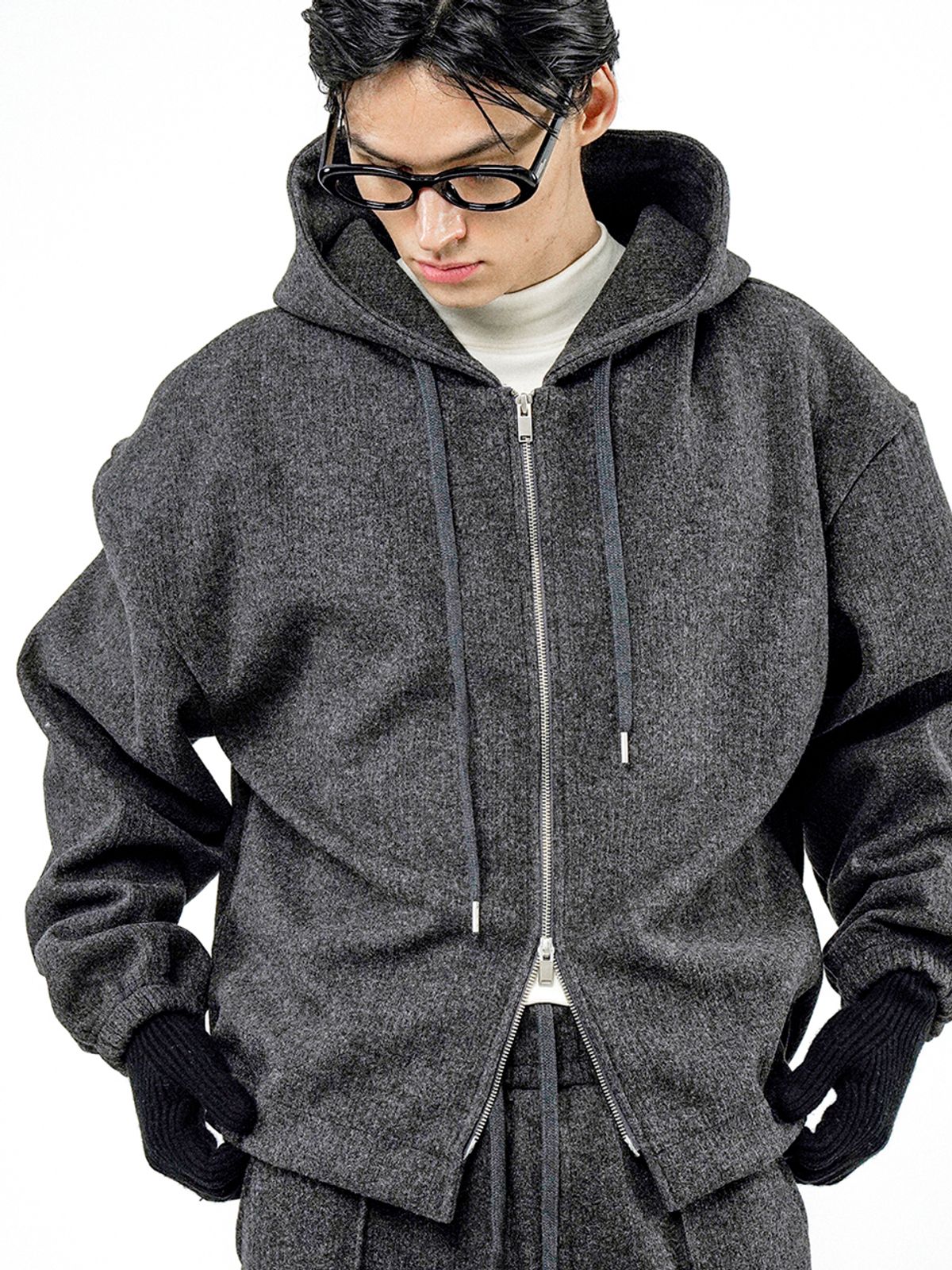 챈세스노이(CHANCE'S NOI) Ribbed Kint Hood Zip-up - Charcoal /M244TP01CH