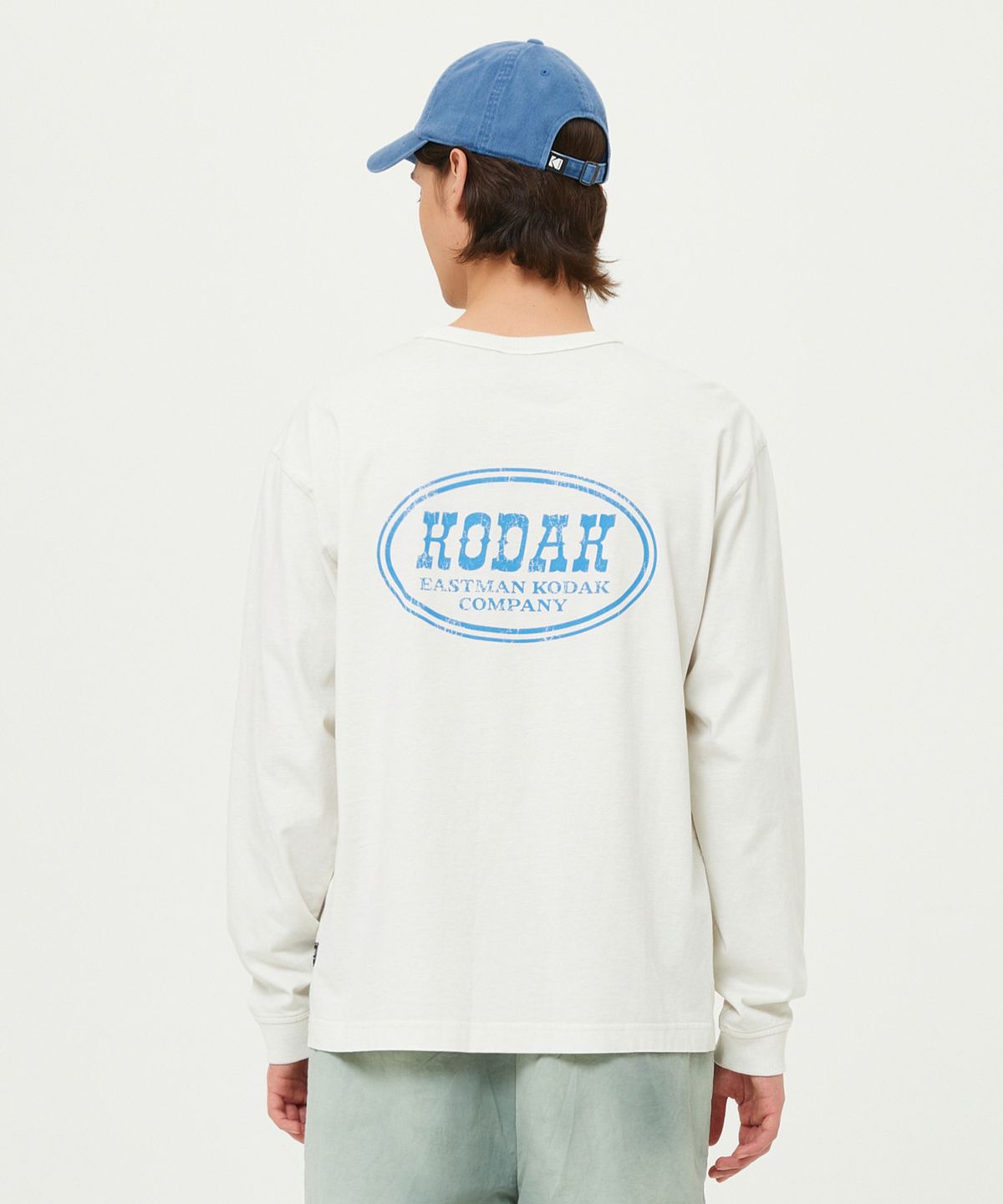 코닥(KODAK) 씨너리 그래픽 피그먼트다잉 긴팔티셔츠 LIGHT GREY
