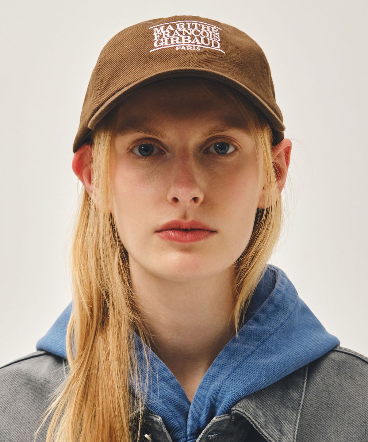 마리떼 프랑소와 저버(MARITHÉ + FRANҪOIS GIRBAUD) SMALL CLASSIC LOGO CAP dark brown