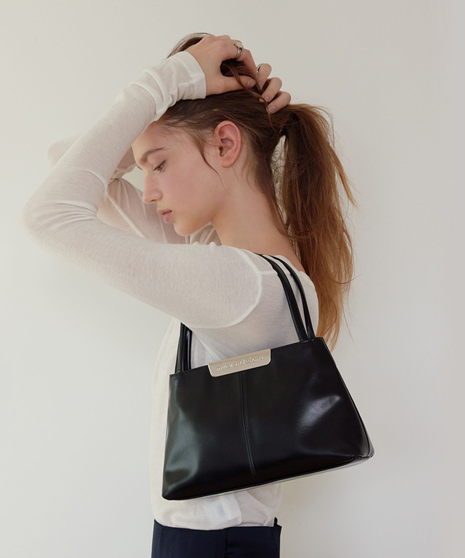 ★mucu and ebony★ Clam Bag _ 2color MUSINSA | MUCU AND EBONY Clam Bag Clam Bag Black
