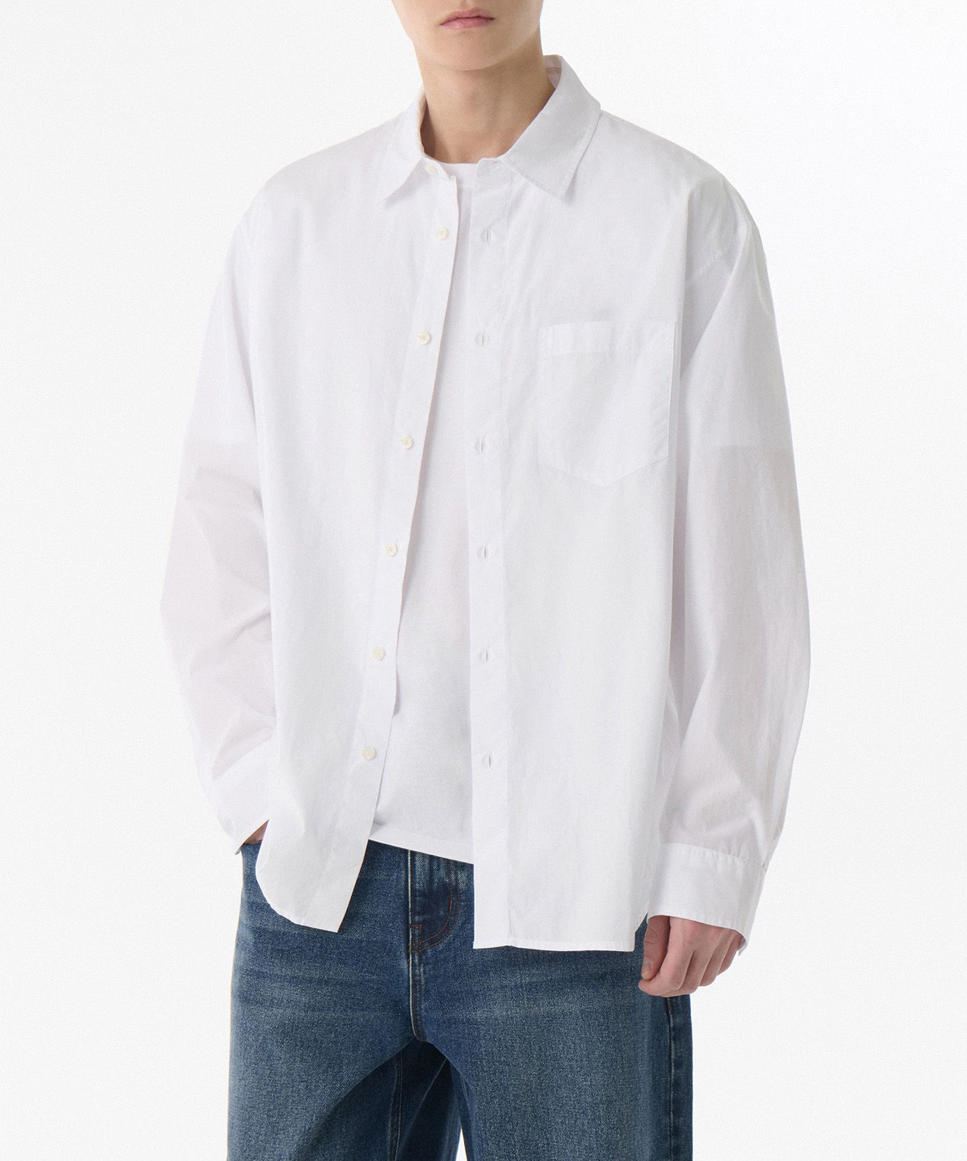 ★MUSINSA STANDARD★ Relaxed soft poplin shirt white MMESH10 MUSINSA | MUSINSA STANDARD Relaxed Soft Poplin Shirt [White]