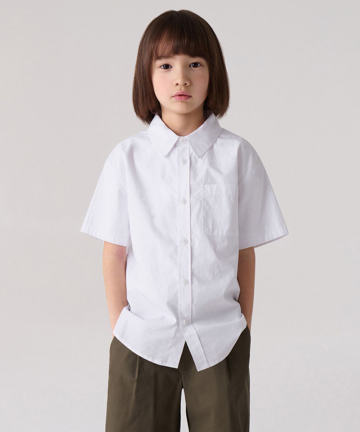무신사 스탠다드 키즈(MUSINSA STANDARD KIDS) 릴렉스드 소프트 포플린 반소매 셔츠 [화이트]