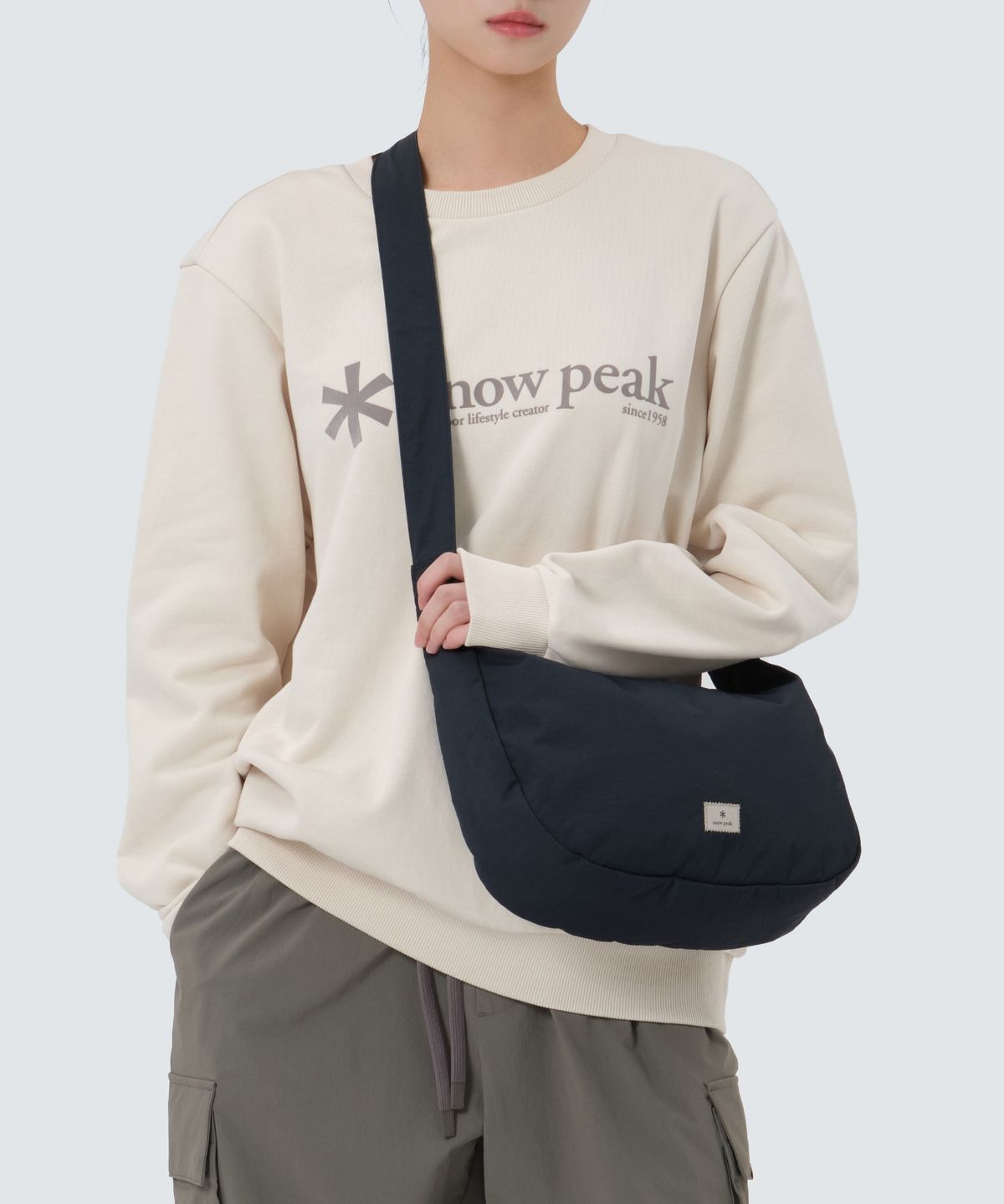 스노우피크 어패럴(SNOWPEAK APPAREL) 소프트윌 호보백 (S25ZWFCB24) Charcoal Navy