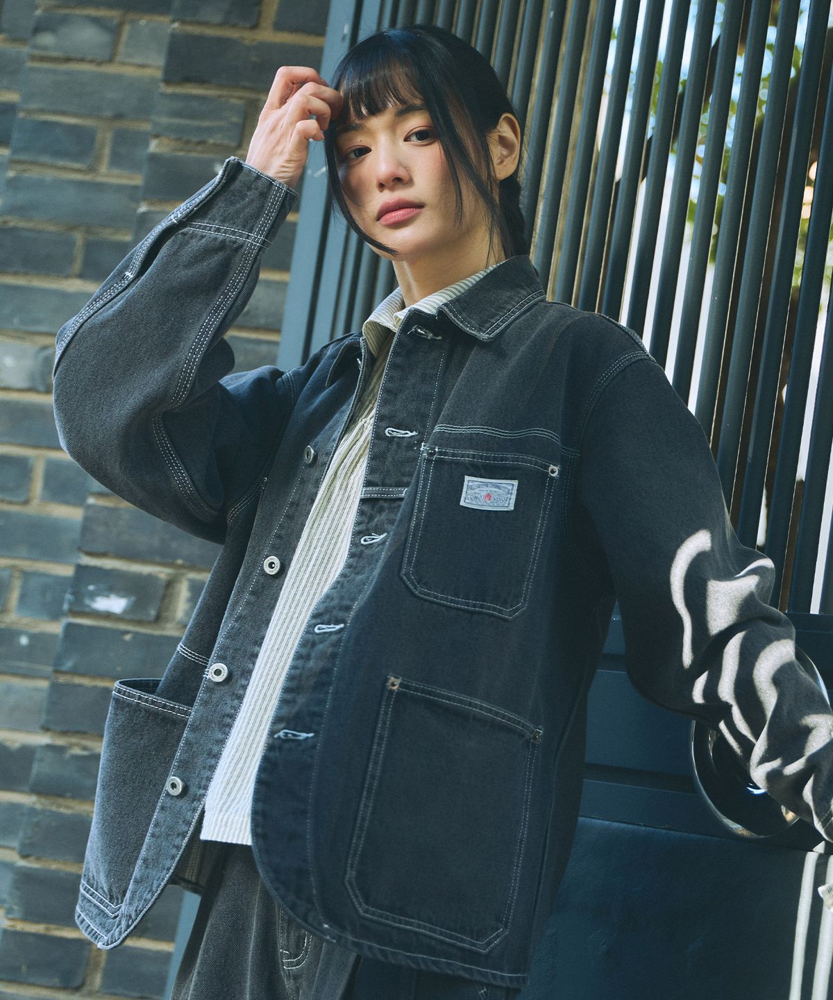 꼬모니노즈(COMONINOZ) DENIM WORK JACKET [CHARCOAL]