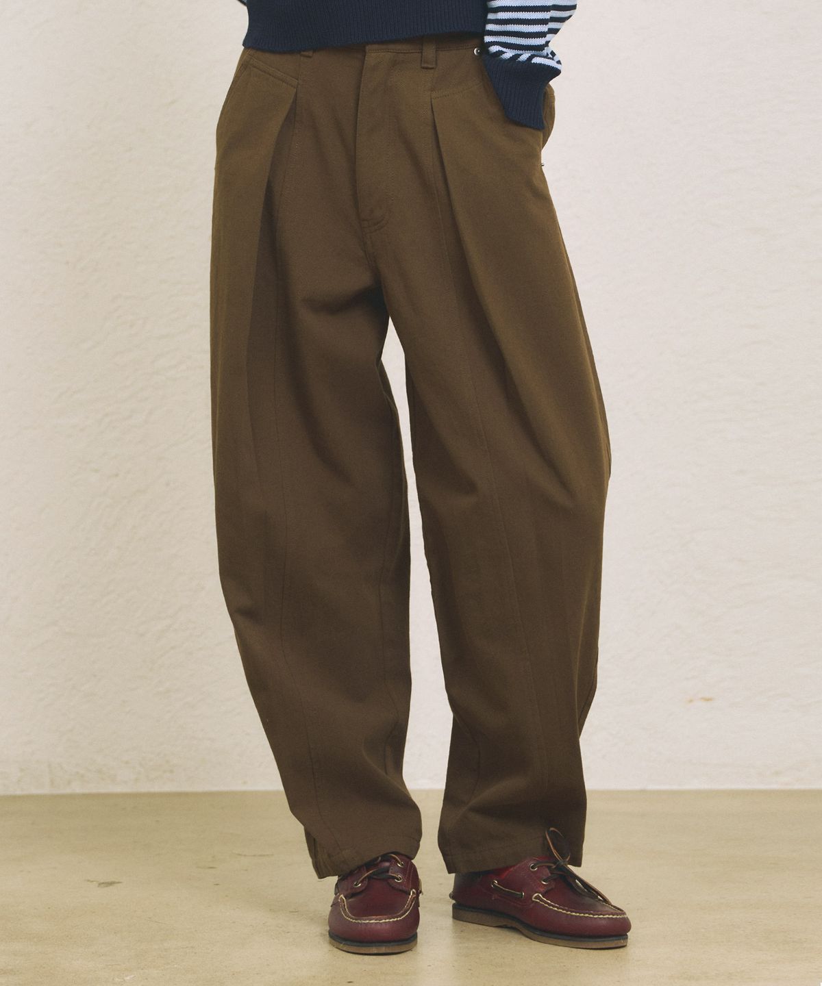 꼬모니노즈(COMONINOZ) COTTON WIDE PANTS [BROWN]