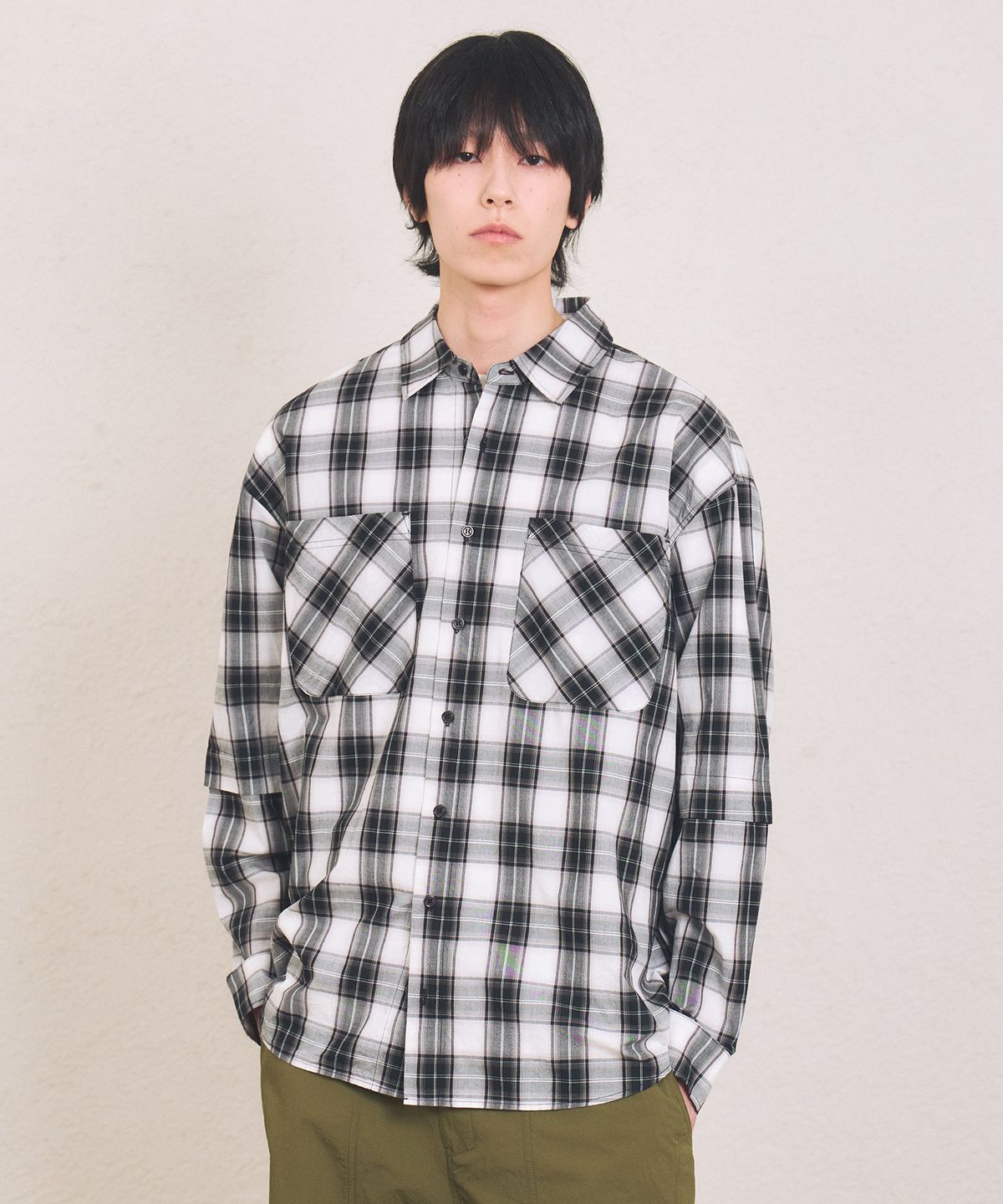 꼬모니노즈(COMONINOZ) DOUBLE LAYERED SHIRT [BLACK]