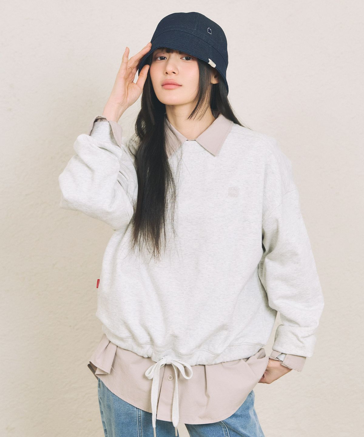 꼬모니노즈(COMONINOZ) W HEM STRING CROP MTM [OATMEAL]