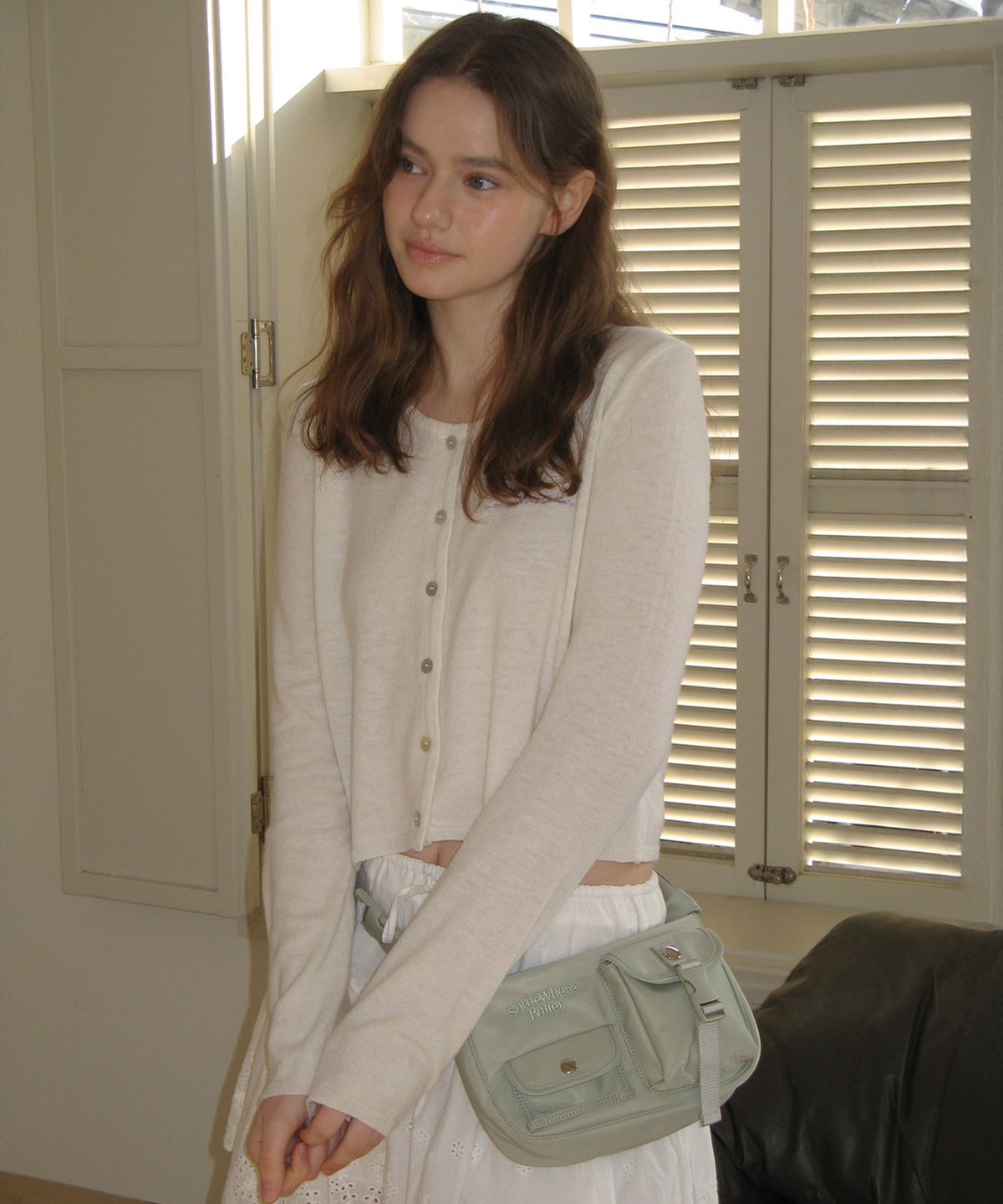 썸웨어버터(SOMEWHEREBUTTER) Softy Cardigan - Ivory