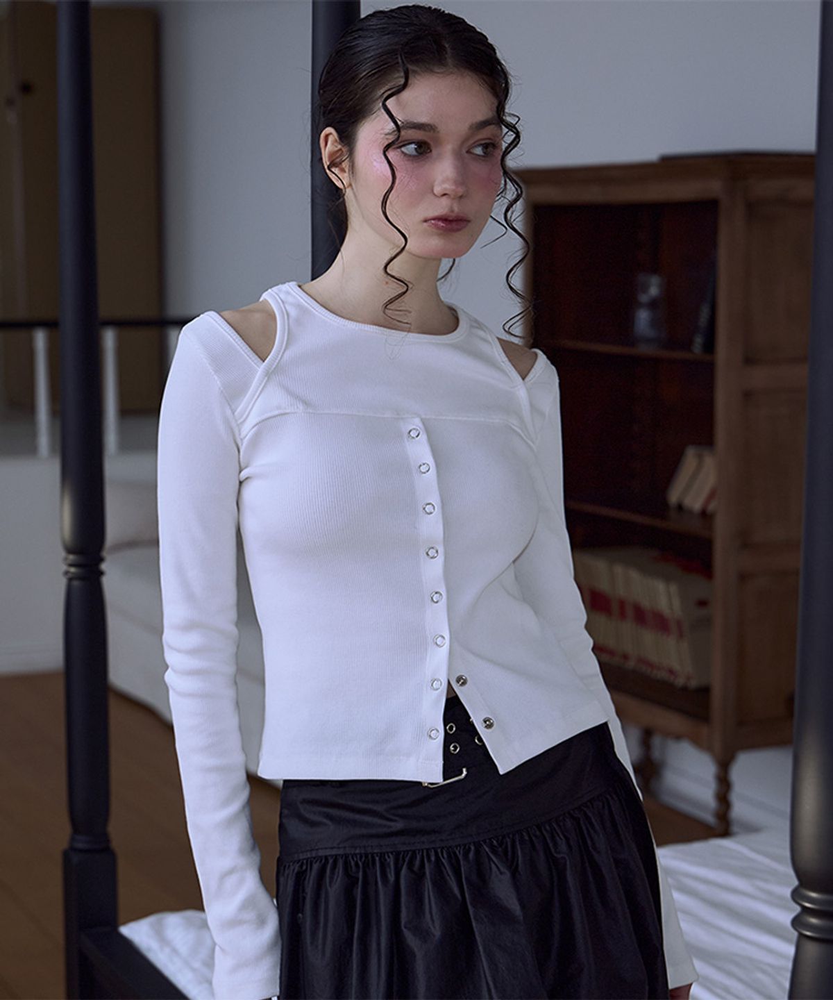 로제프란츠(ROSEFRANTZ) Cut Out Eyelet Long Sleeve [Ivory]