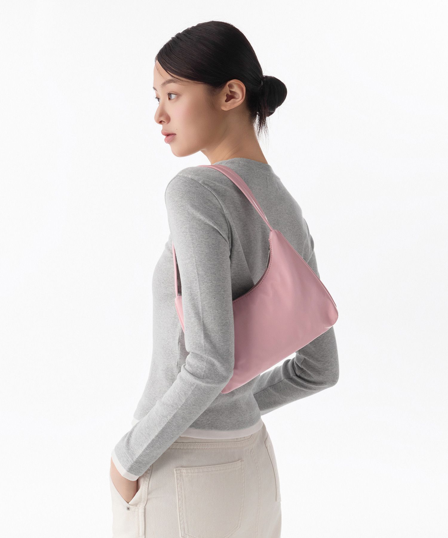 MUSINSA STANDARD WOMAN ■ Women's Shiny Hobo Bag MUSINSA | MUSINSA STANDARD WOMAN Women's Shiny Hobo Bag [Pink]
