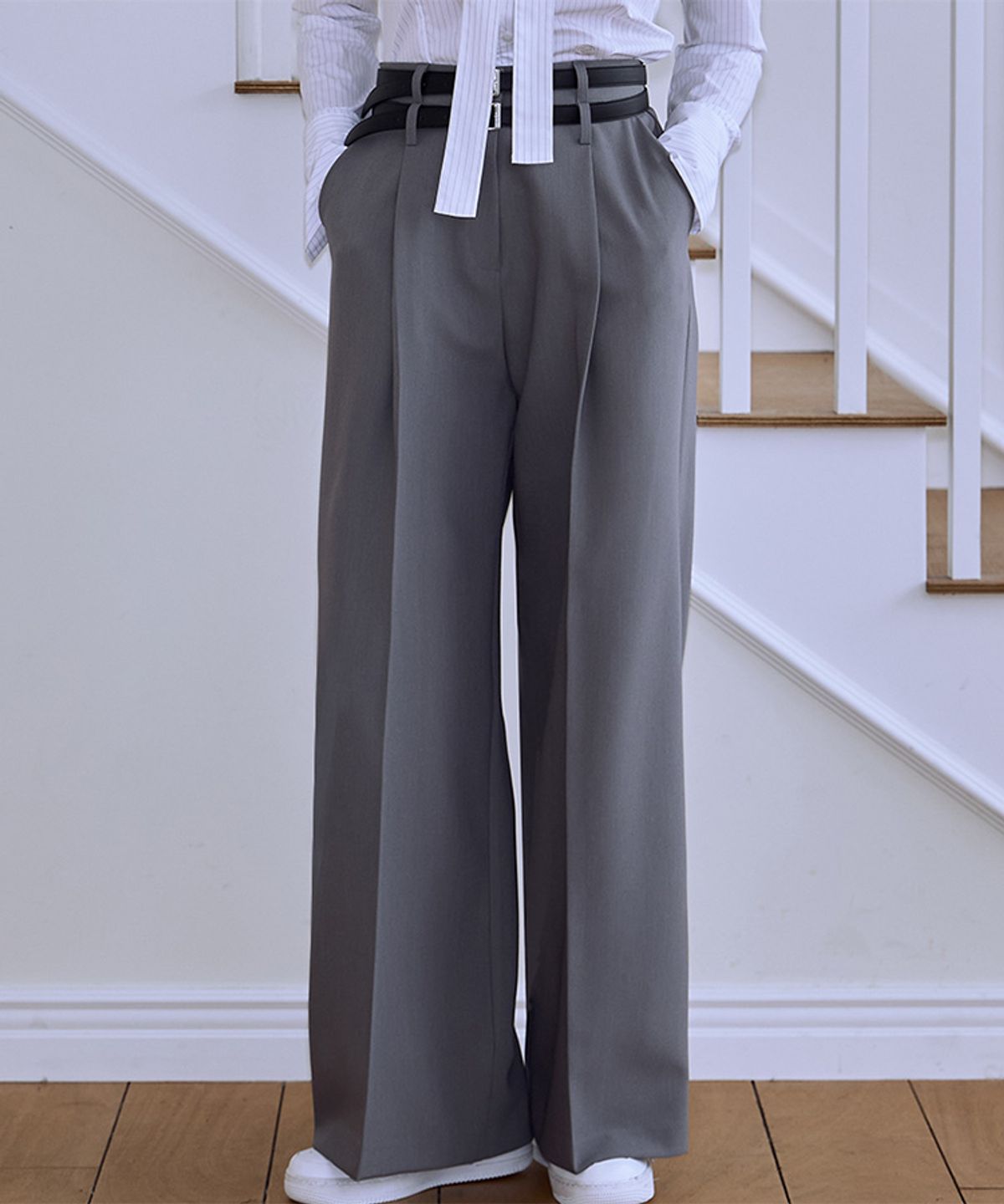 로제프란츠(ROSEFRANTZ) Two Belt Wide Slacks [Gray]