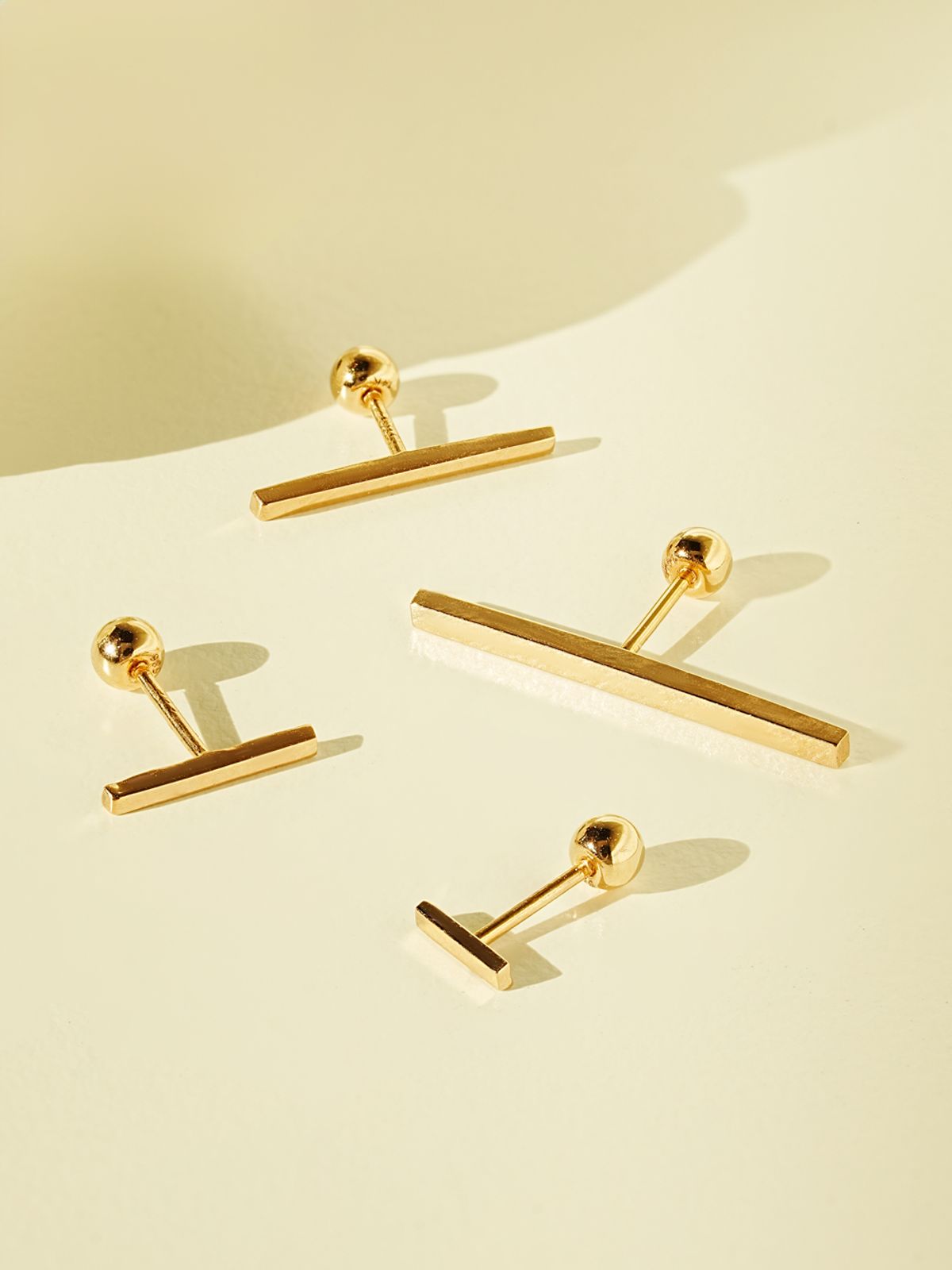 미니멀피어싱(MINIMALPIERCING) 14K 스틱 바 피어싱 귀걸이