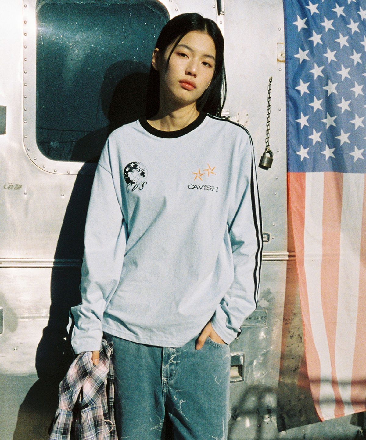 카비시(CAVISH) GLOBE FOOTBALL LS TEE BLUE(CV2FSUT552A)
