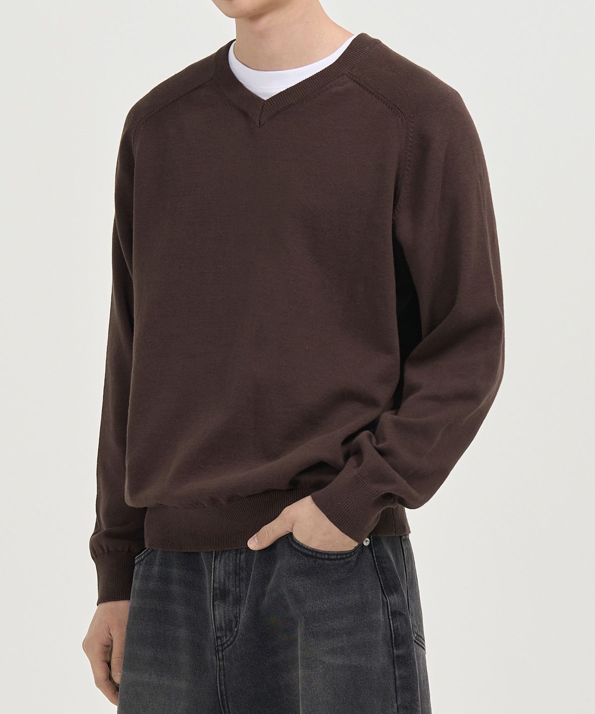토피(TOFFEE) 래글런 브이넥 니트 (BROWN)