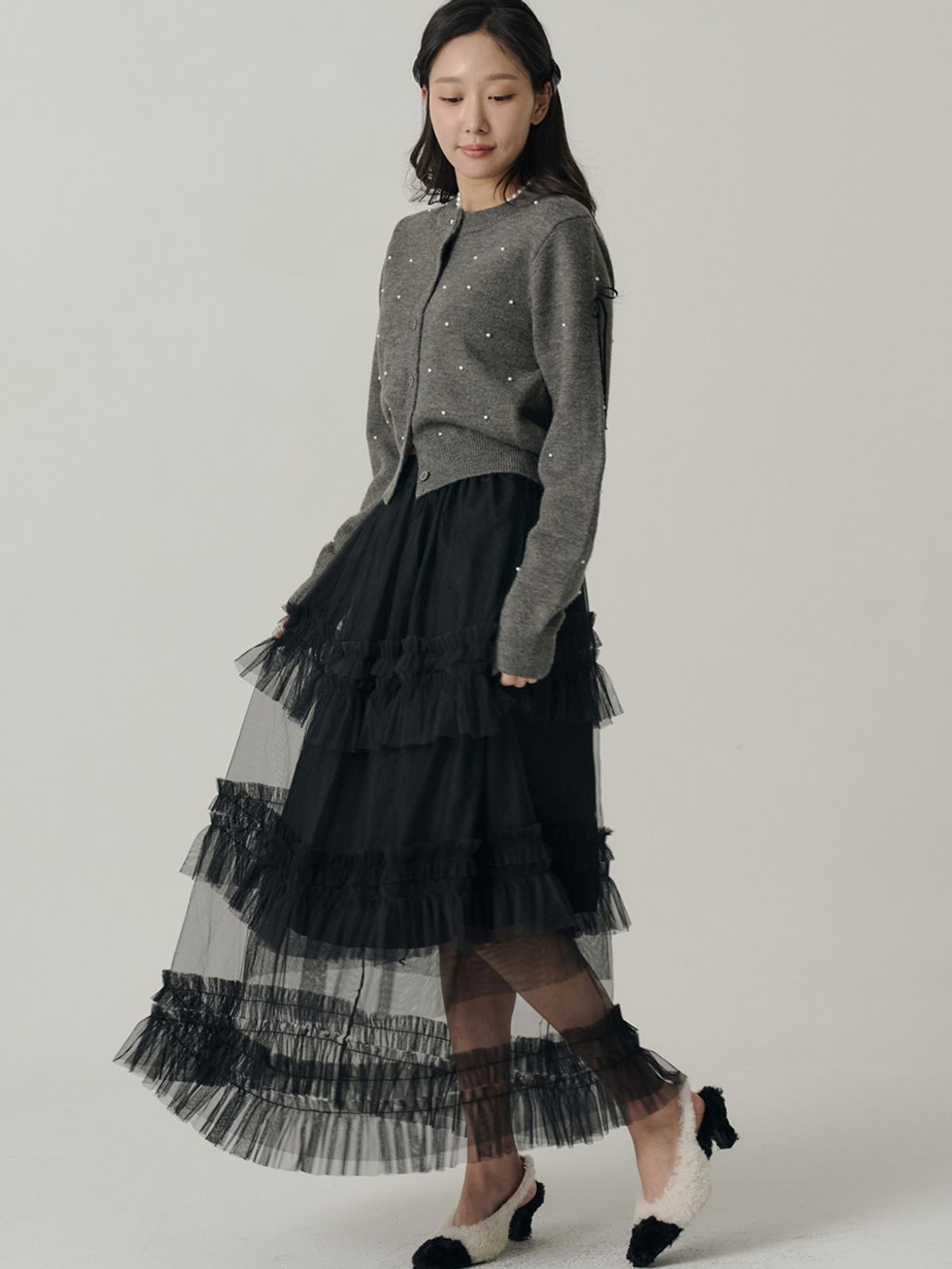 쏘리, 투 머치 러브(SORRY, TOO MUCH LOVE) Petricia Layered Sha Frill Long Skirt_Black