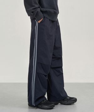 사이드 라인 나일론 트랙 팬츠 (NAVY)