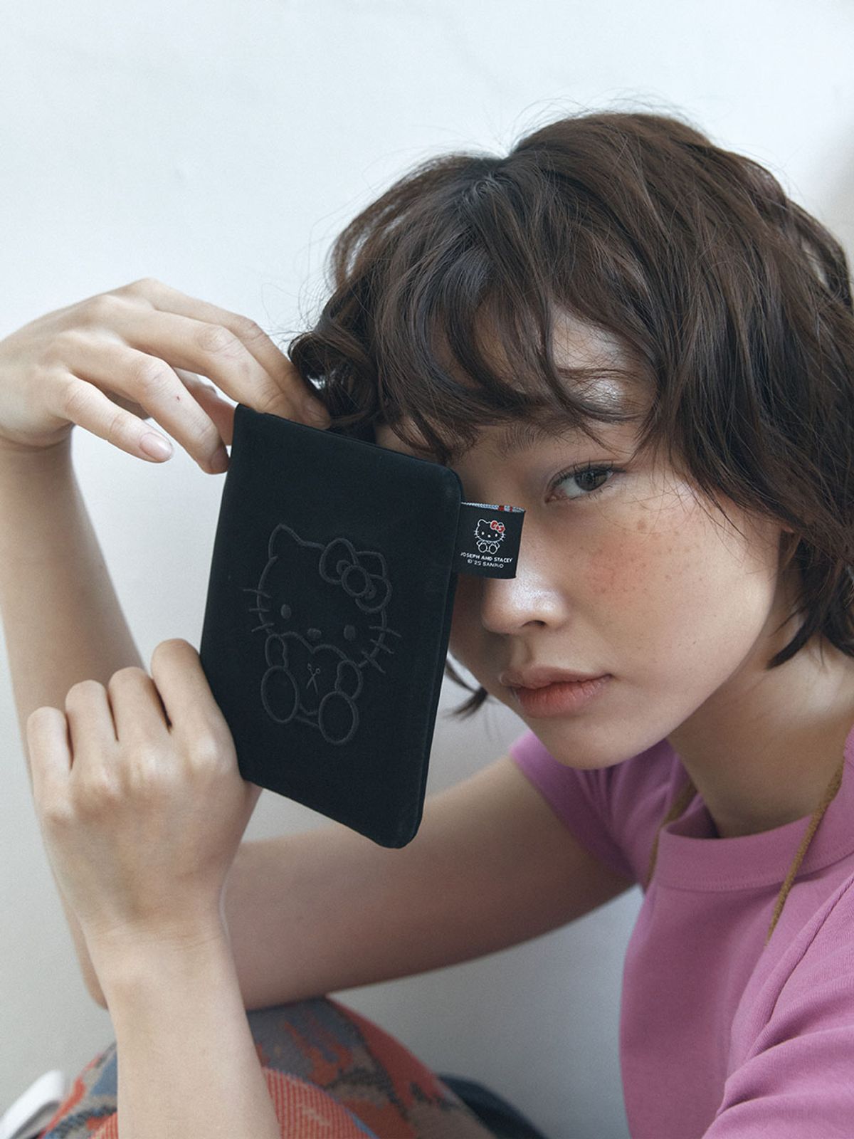 조셉앤스테이시(JOSEPH&STACEY) Haze Travel Wallet Hello Kitty Black