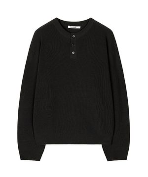 리브드 라운드 헨리넥 니트 (BLACK)