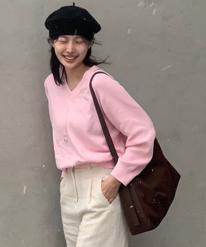 [W][COUTURE]브이넥 슬릿 니트 - 2color