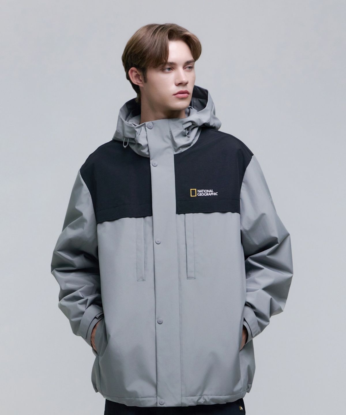 내셔널지오그래픽(NATIONALGEOGRAPHIC) N251UJP930 오거스틴 2L 점퍼 STONE GREY