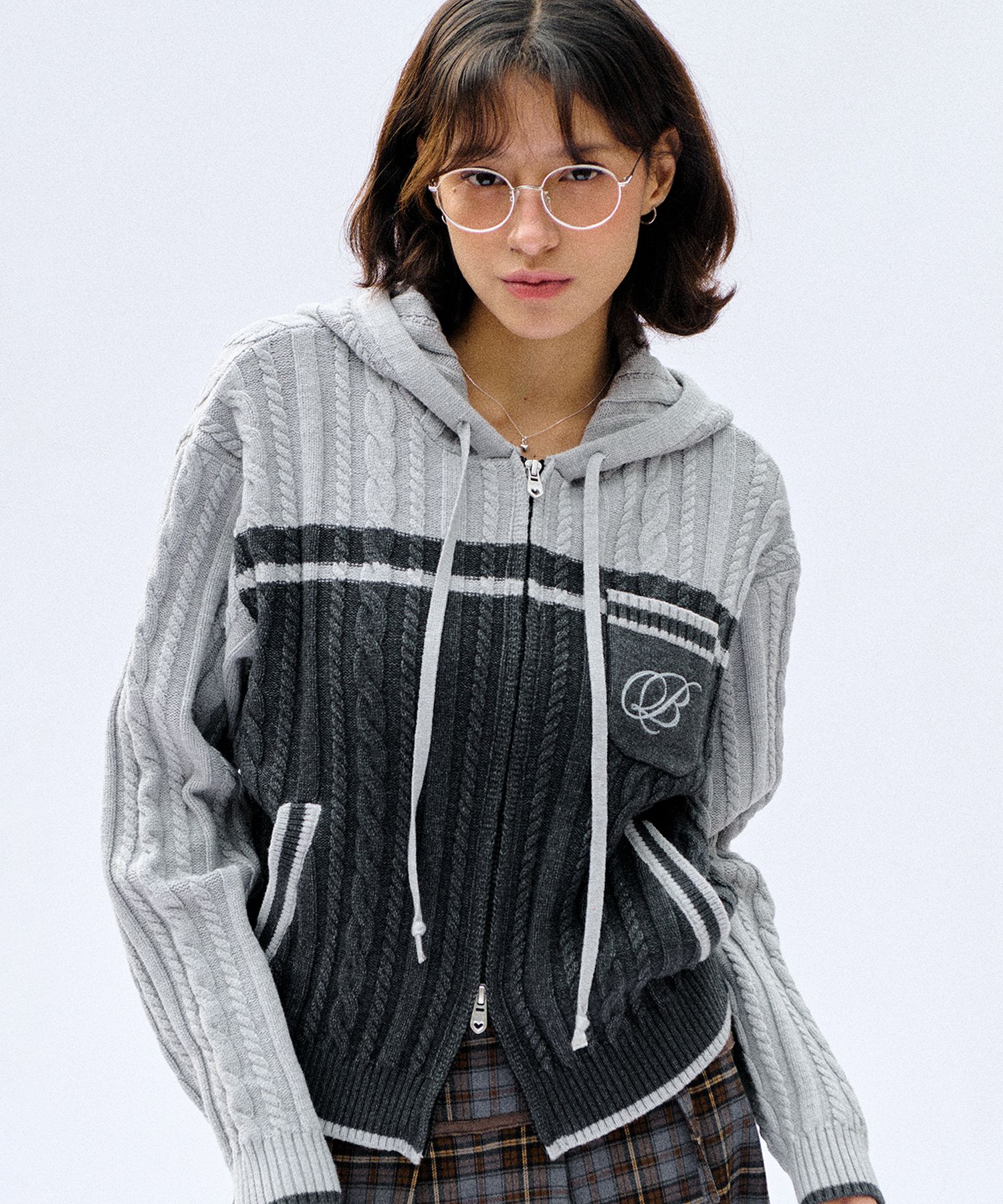 ★2025SS新作★BITTER CELLS★Mignon Cable Knit Hoodie MUSINSA | BITTERCELLS Mignon Cable Knit Hoodie - Grey