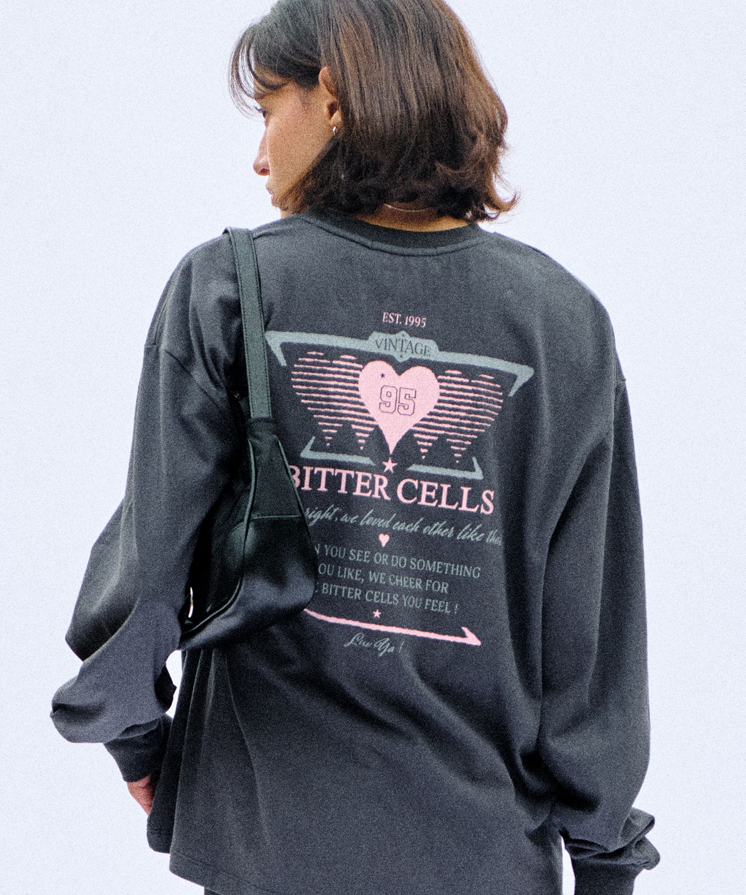 ◆25SS BITTER CELLS Sporty Heart Long Sleeve/2色◆ MUSINSA | BITTERCELLS Sporty Heart Long Sleeve-Charcoal