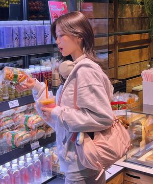 우먼스 셔링 호보백 - 핑크(QQ122WBG11)