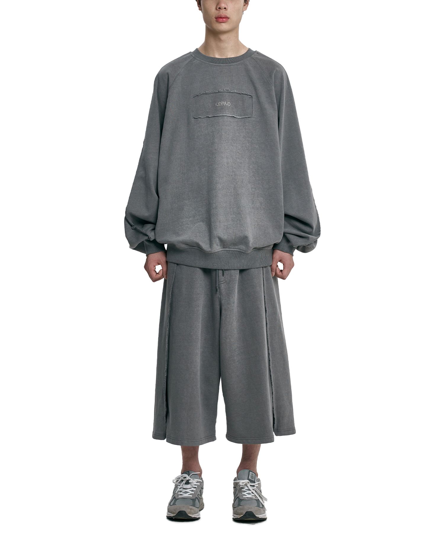 MUSINSA | AJOBYAJO [SET] Raw Edge Batwing Set-Up [CHARCOAL]