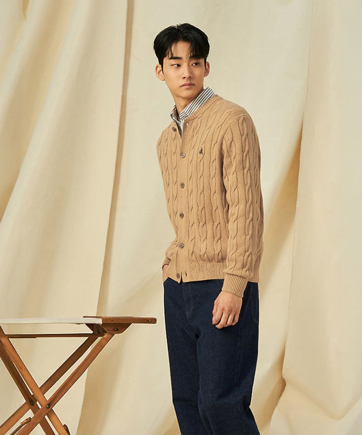 빈폴 멘(BEANPOLE MEN) 케이블 라운드 카디건  베이지